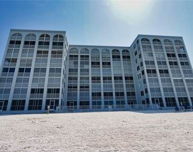 26000 Hickory Boulevard - Photo Thumbnail 1