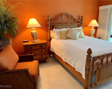 26000 Hickory Boulevard - Photo Thumbnail 3
