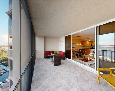2104 W 1st Street - Photo Thumbnail 11