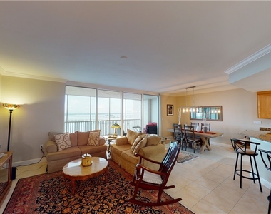 2104 W 1st Street - Photo Thumbnail 8