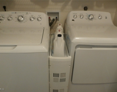 16252 Kelly Woods Drive - Photo Thumbnail 12