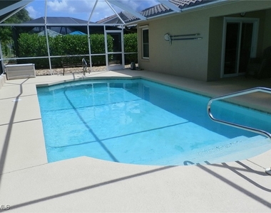 16252 Kelly Woods Drive - Photo Thumbnail 17