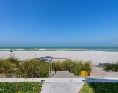 2011 Gulf Shore Boulevard N - Photo Thumbnail 15