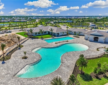 43010 Greenway Boulevard - Photo Thumbnail 22