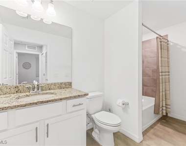 43010 Greenway Boulevard - Photo Thumbnail 11