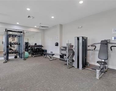 847 Enbrook Loop - Photo Thumbnail 15