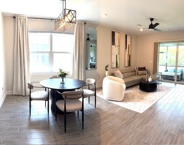 847 Enbrook Loop - Photo Thumbnail 2