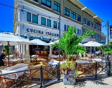 559 Beachwalk Circle - Photo Thumbnail 38