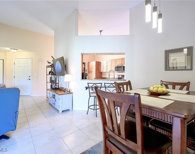 559 Beachwalk Circle - Photo Thumbnail 15