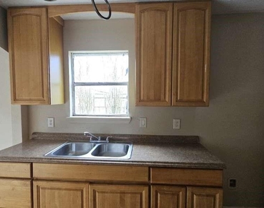 8715 Valley Ledge Drive - Photo Thumbnail 5