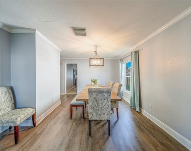 14414 91st Avenue - Photo Thumbnail 13