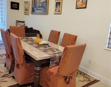 106 Lerida Court - Photo Thumbnail 6
