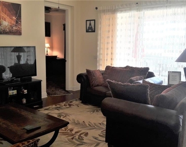 106 Lerida Court - Photo Thumbnail 9