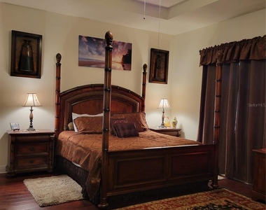 106 Lerida Court - Photo Thumbnail 11