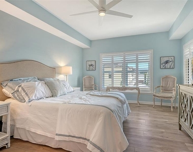750 N Tamiami Trail - Photo Thumbnail 20