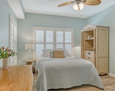 750 N Tamiami Trail - Photo Thumbnail 26