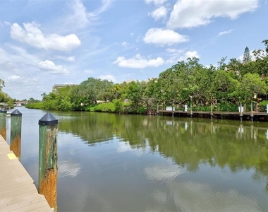 1700 Cove Ii Place - Photo Thumbnail 41