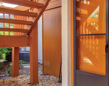 1700 Cove Ii Place - Photo Thumbnail 18