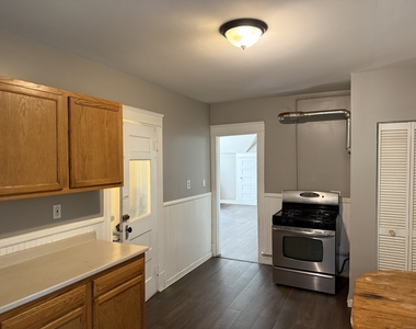 18 Valentine Street - Photo Thumbnail 1