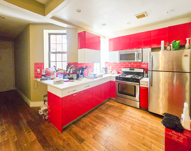 277 Halsey Street - Photo Thumbnail 1