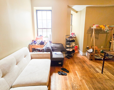 277 Halsey Street - Photo Thumbnail 4