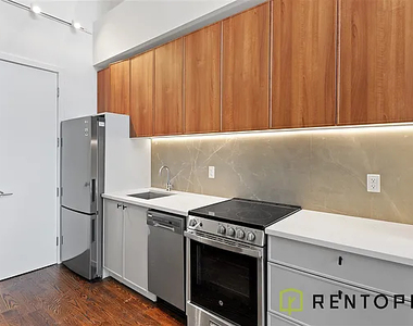 179 North 7th Street - Photo Thumbnail 3