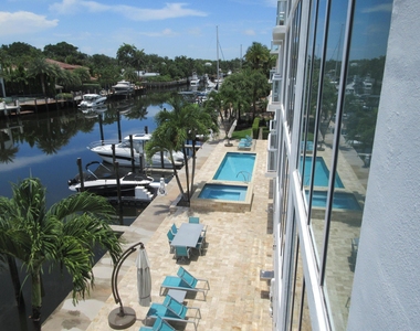 45 Hendricks Isle - Photo Thumbnail 22