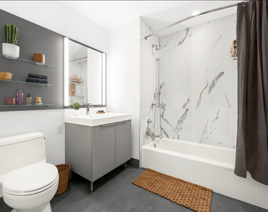 Ashland Place - Photo Thumbnail 3