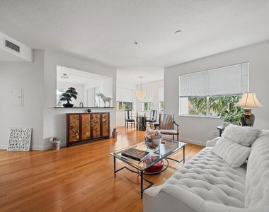 11011 Legacy 306 Lane - Photo Thumbnail 4