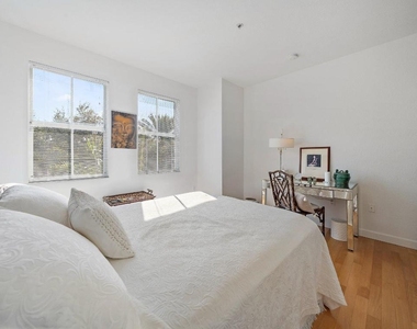 11011 Legacy 306 Lane - Photo Thumbnail 26