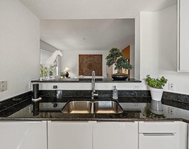11011 Legacy 306 Lane - Photo Thumbnail 12