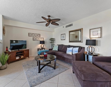 275 Palm Avenue - Photo Thumbnail 3