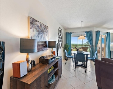 275 Palm Avenue - Photo Thumbnail 2
