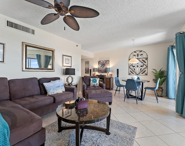 275 Palm Avenue - Photo Thumbnail 4