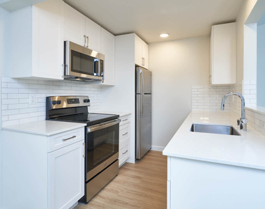 4277 148th Ave. N.e. - Photo Thumbnail 5