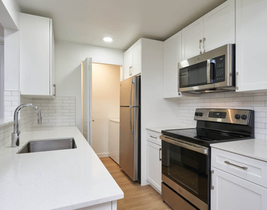 4277 148th Ave. N.e. - Photo Thumbnail 6