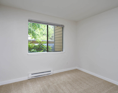 4277 148th Ave. N.e. - Photo Thumbnail 14