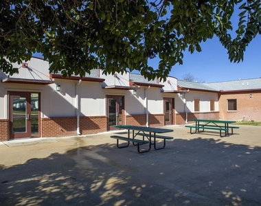 3747 West Ave - Photo Thumbnail 5