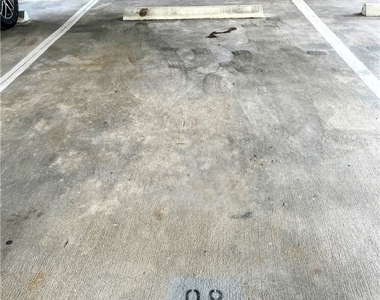 260 Southbay Drive - Photo Thumbnail 25