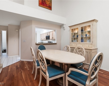 6658 Trident Way - Photo Thumbnail 8