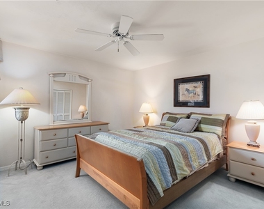 6658 Trident Way - Photo Thumbnail 17