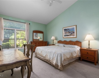 6658 Trident Way - Photo Thumbnail 13
