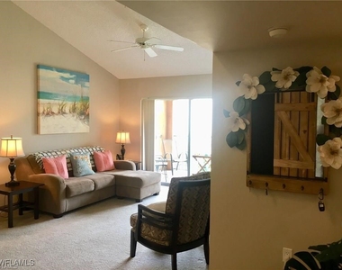1220 Wildwood Lakes Boulevard - Photo Thumbnail 6