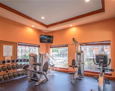 1220 Wildwood Lakes Boulevard - Photo Thumbnail 32
