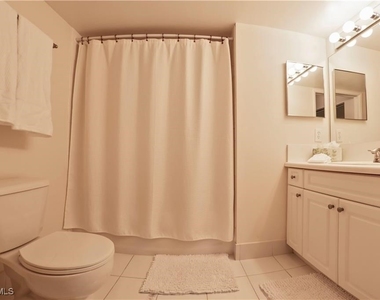 1220 Wildwood Lakes Boulevard - Photo Thumbnail 22