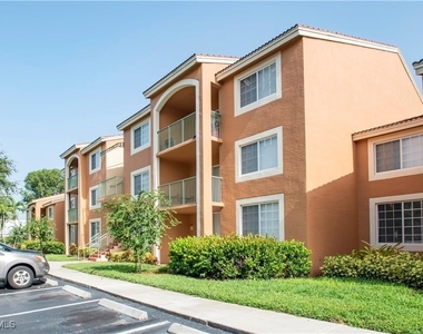 1220 Wildwood Lakes Boulevard - Photo Thumbnail 15
