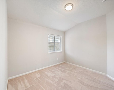 25203 Spring Iris Lane - Photo Thumbnail 12