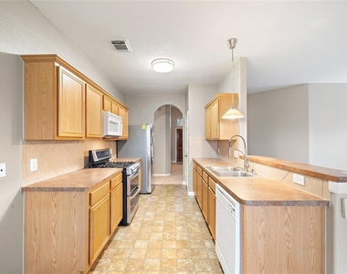 25203 Spring Iris Lane - Photo Thumbnail 4