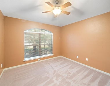 25203 Spring Iris Lane - Photo Thumbnail 10