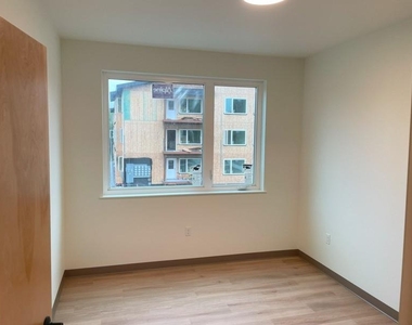 14910 River Retreat Pl - Photo Thumbnail 5